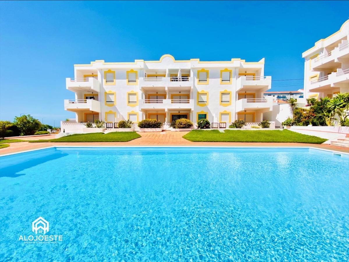 Agua A Vista - Apto Com 2 Quartos E Piscina Ericeira Kültér fotó